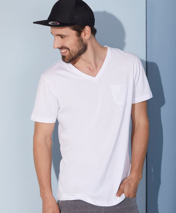 James & Nicholson | JN 8004 Men's Organic V-Neck T-Shirt with Breast Pocket